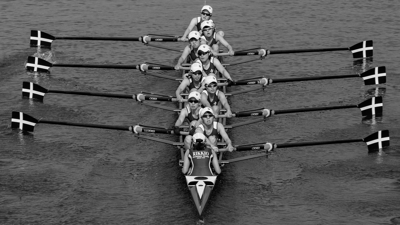 Who’s on the boat?